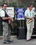 Two of the better jazz musicians on the streets of Paris.