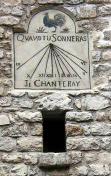 Sundial on Montmartre house.